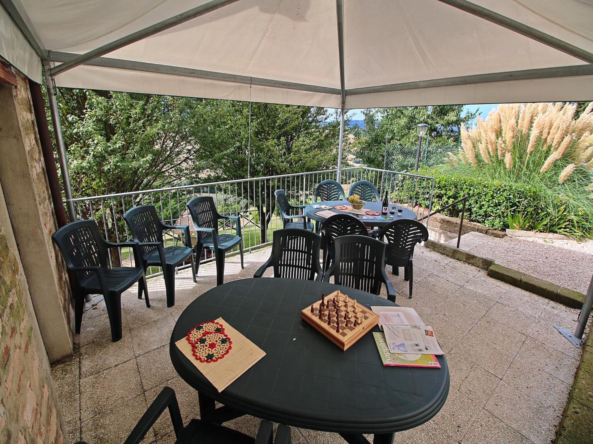 Nice Flat In Arcevia With Swimming Pool Екстер'єр фото